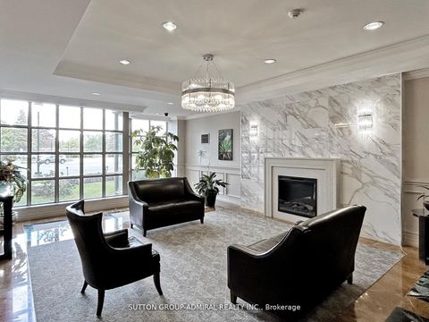 Photo 31 at 401 - 11 Townsgate Drive, Yorkhill, Vaughan