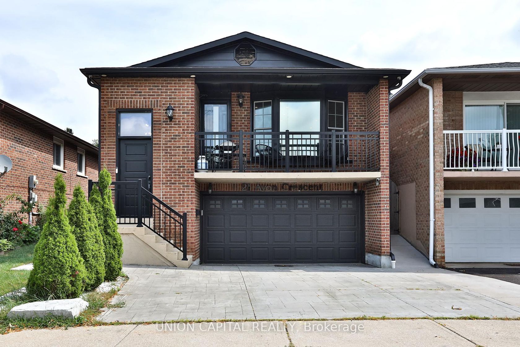 21 Avon Crescent, East Woodbridge, Vaughan 