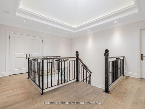 Photo 17 at 331 Connaught Avenue, Newtonbrook West, Toronto