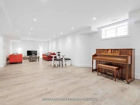 Photo 33 at 331 Connaught Avenue, Newtonbrook West, Toronto