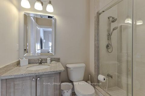 Photo 39 at 107 Headwind Boulevard, Vellore Village, Vaughan