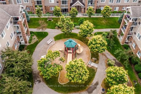 Photo 1 at 15 - 43 Coulter Street, Sunnidale, Barrie