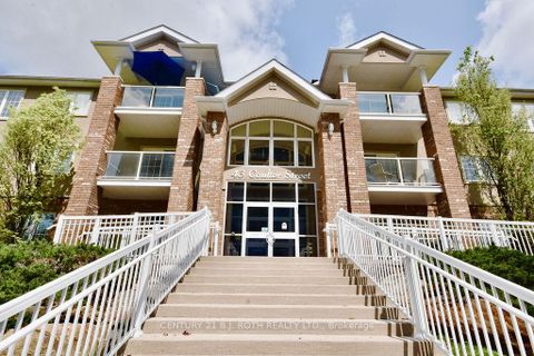 Photo 3 at 15 - 43 Coulter Street, Sunnidale, Barrie