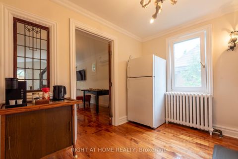 Photo 6 at 120 Wright Street, Mill Pond, Richmond Hill