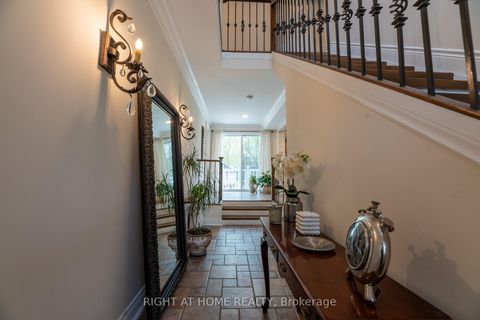 Photo 11 at 120 Wright Street, Mill Pond, Richmond Hill