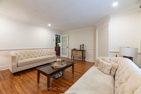 Photo 17 at 120 Wright Street, Mill Pond, Richmond Hill