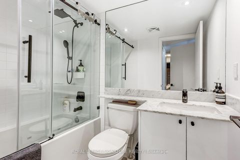 Photo 13 at 210 - 125 Western Battery Road, Niagara, Toronto