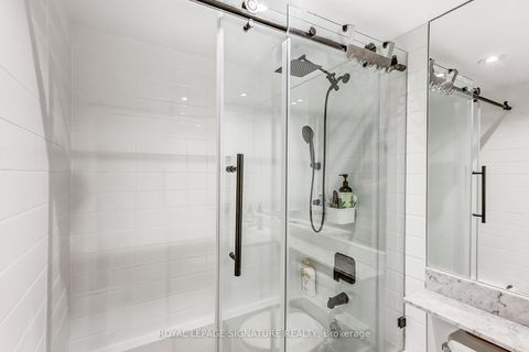 Photo 14 at 210 - 125 Western Battery Road, Niagara, Toronto