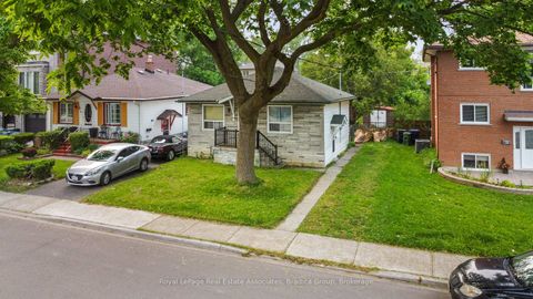 Photo 3 at 62 Elder Avenue, Long Branch, Toronto