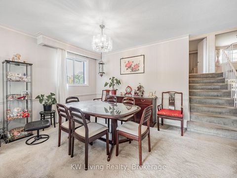 Photo 5 at 26 Goodview Road, Don Valley Village, Toronto