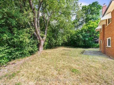 Photo 30 at 26 Goodview Road, Don Valley Village, Toronto