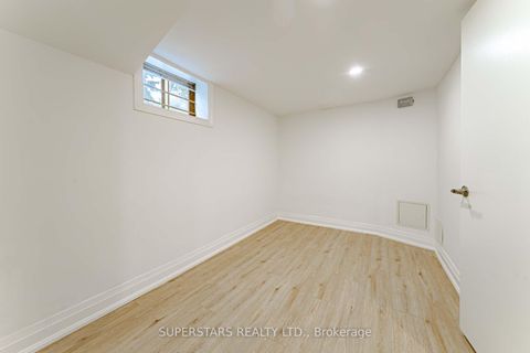 Photo 20 at 88 Castle Hill Drive, L'Amoreaux, Toronto