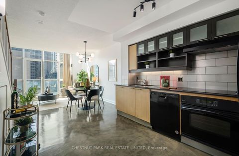 Photo 5 at 917 - 36 Blue Jays Way, Waterfront Communities C1, Toronto