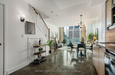 Photo 6 at 917 - 36 Blue Jays Way, Waterfront Communities C1, Toronto