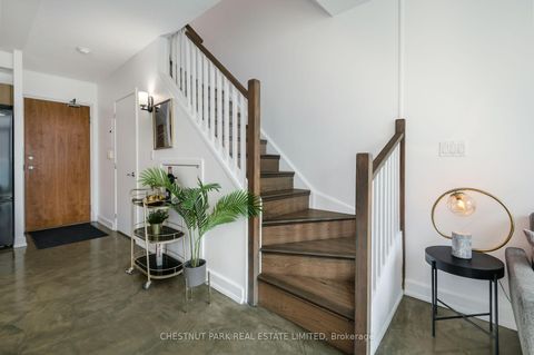 Photo 11 at 917 - 36 Blue Jays Way, Waterfront Communities C1, Toronto