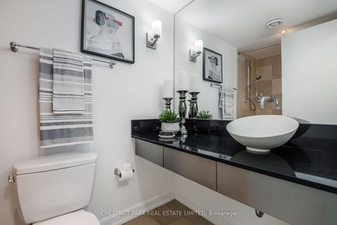 Photo 18 at 917 - 36 Blue Jays Way, Waterfront Communities C1, Toronto