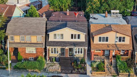 Photo 2 at 397 Kingston Road, The Beaches, Toronto