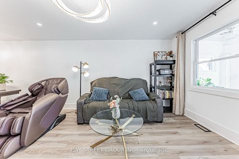 Photo 8 at 397 Kingston Road, The Beaches, Toronto