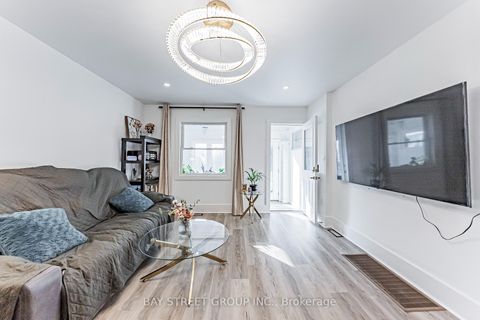 Photo 9 at 397 Kingston Road, The Beaches, Toronto