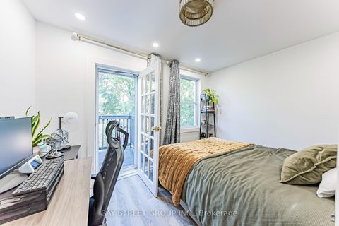 Photo 18 at 397 Kingston Road, The Beaches, Toronto
