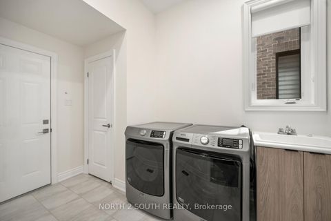 Photo 24 at 25 Pine Heights Drive, Vellore Village, Vaughan
