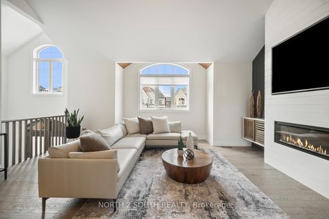 Photo 27 at 25 Pine Heights Drive, Vellore Village, Vaughan