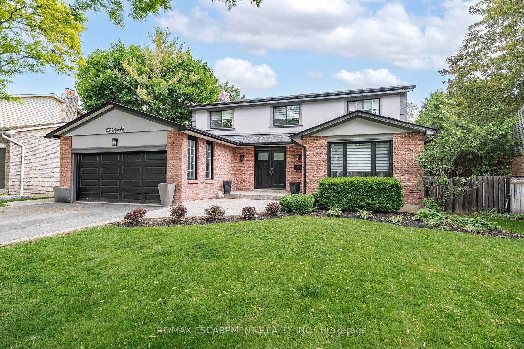 2159 Belgrave Court, Tyandaga, Burlington 