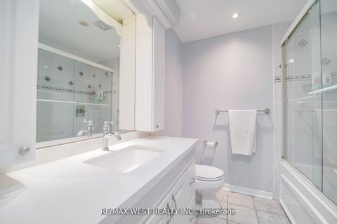 Photo 6 at 6 Yetta Shepway, Don Valley Village, Toronto