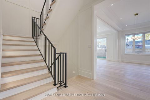 Photo 22 at 15 Drury Lane, Humber Heights, Toronto