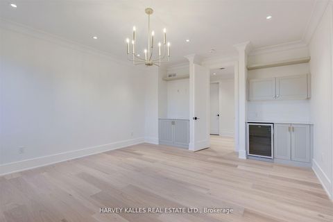 Photo 26 at 15 Drury Lane, Humber Heights, Toronto