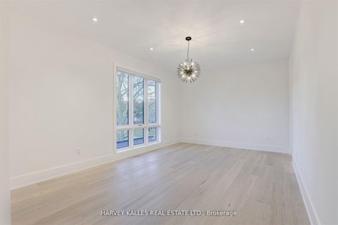 Photo 32 at 15 Drury Lane, Humber Heights, Toronto