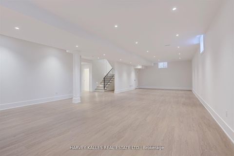 Photo 43 at 15 Drury Lane, Humber Heights, Toronto