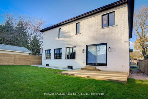 Photo 48 at 15 Drury Lane, Humber Heights, Toronto