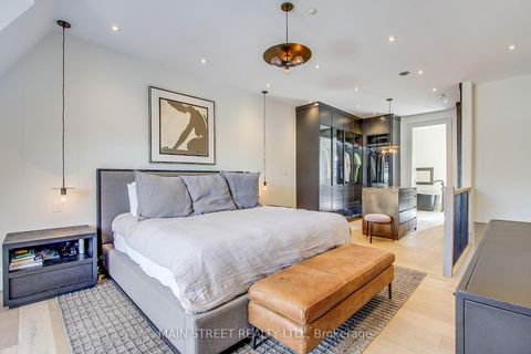 Photo 43 at 27 - 12 Powseland Crescent, West Woodbridge, Vaughan