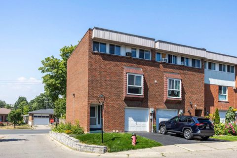 Photo 0 at 2 Sebastian Cabot Way, Jane Heights, Toronto