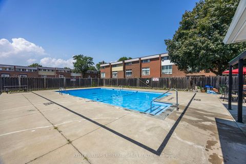 Photo 37 at 2 Sebastian Cabot Way, Jane Heights, Toronto