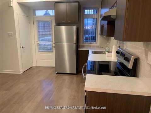 Photo 1 at 4 - 50 Orchid Place Drive, Malvern, Toronto