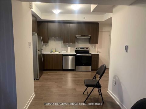 Photo 5 at 4 - 50 Orchid Place Drive, Malvern, Toronto