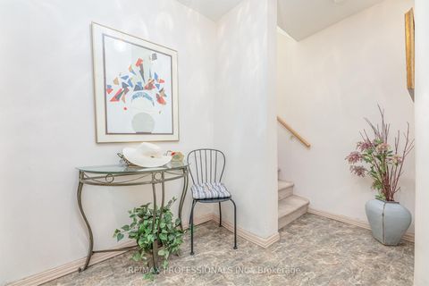 Photo 2 at 907 - 11 Wincott Drive, The Westway, Toronto