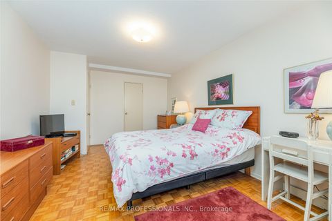 Photo 16 at 907 - 11 Wincott Drive, The Westway, Toronto