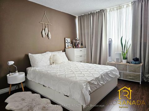 Photo 16 at 1005 - 4101 Sheppard Avenue E, Malvern West, Toronto