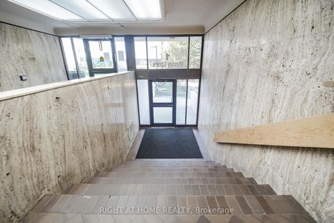Photo 4 at 1611 - 1 Massey Square, Crescent Town, Toronto