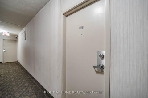 Photo 9 at 1611 - 1 Massey Square, Crescent Town, Toronto