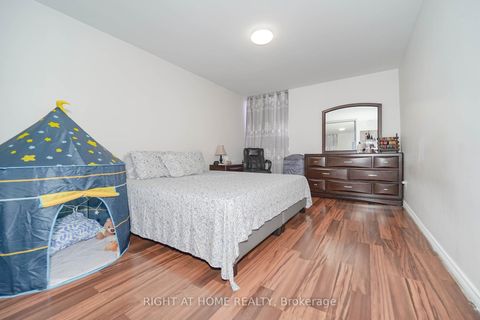 Photo 27 at 1611 - 1 Massey Square, Crescent Town, Toronto