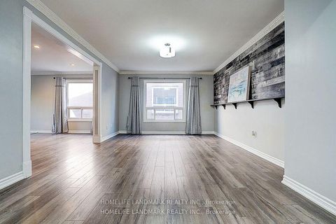 Photo 4 at 15 Saintsbury Square, Milliken, Toronto