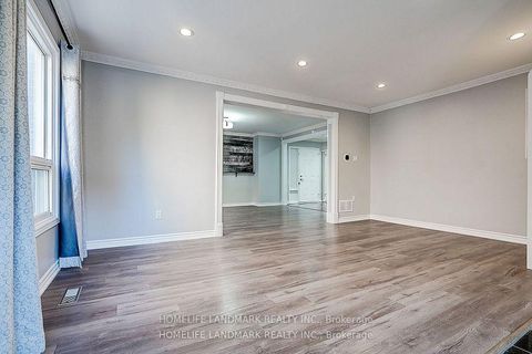 Photo 11 at 15 Saintsbury Square, Milliken, Toronto