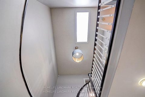 Photo 20 at 15 Saintsbury Square, Milliken, Toronto
