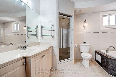 Photo 27 at 15 Saintsbury Square, Milliken, Toronto