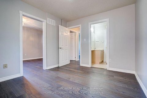Photo 33 at 15 Saintsbury Square, Milliken, Toronto