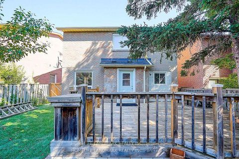 Photo 48 at 15 Saintsbury Square, Milliken, Toronto